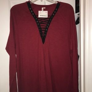 Trendy lace up long sleeve